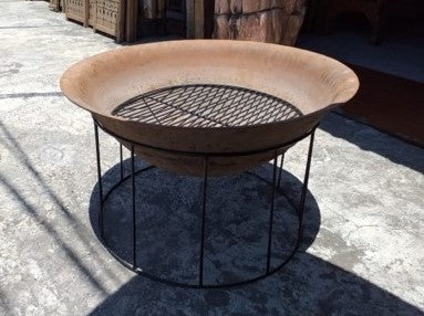 Clay Fire Pit with Grill