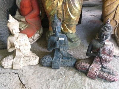 Buddha- Small Praying Resin