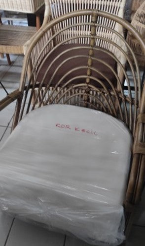Rattan Thinner Reed Chair w/Cushion