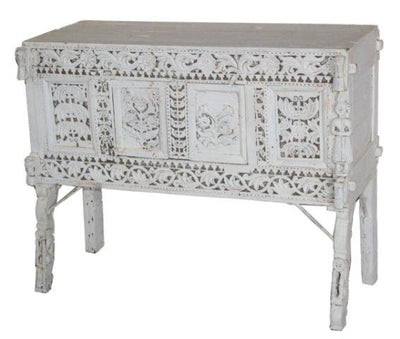 White Wooden Damchiya Console Table