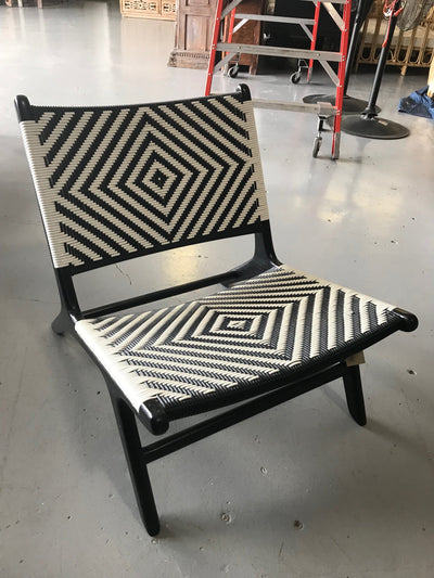 Synthetic Black and White Leather and Black Wooden Marlboro Woven Chair