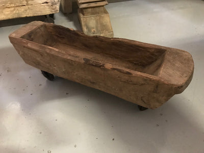Wooden Khalia Box on Wheel