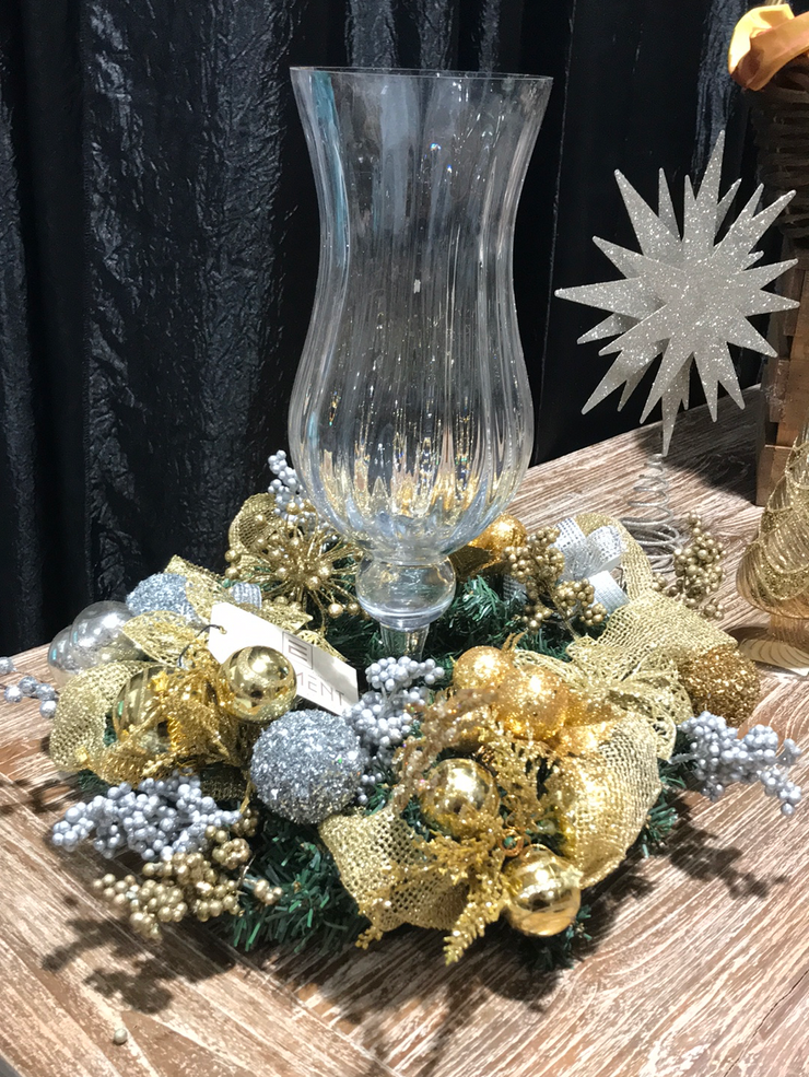 Gold & Silver Holiday Garland with Vase